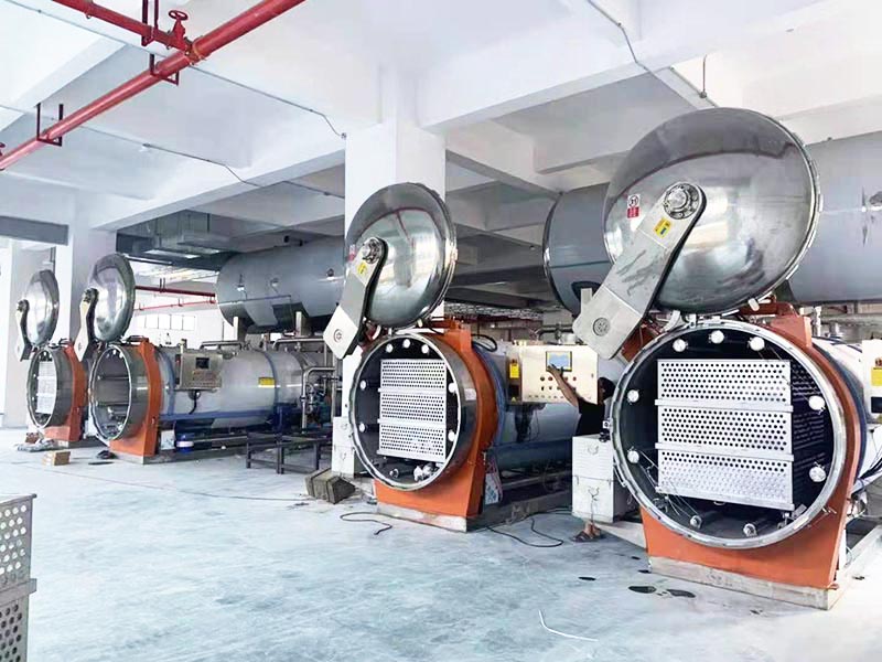 自動(dòng)旋轉(zhuǎn)殺菌鍋